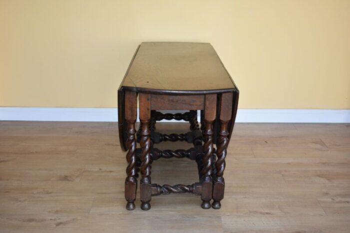 18th century english oak gate leg table 5631