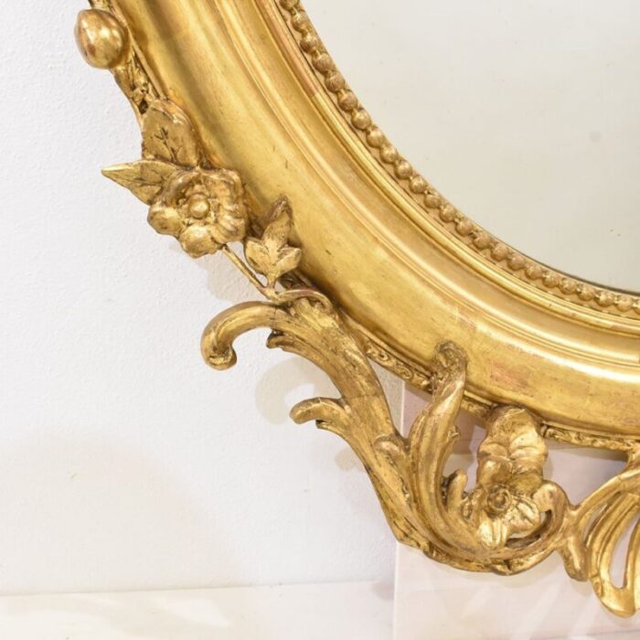 19th century round gold mirror with flowers and scrolls gold leaf frame 8