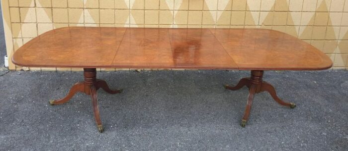 20th century henkel harris georgian style crossbanded and burl mahogany extension dining table 6875