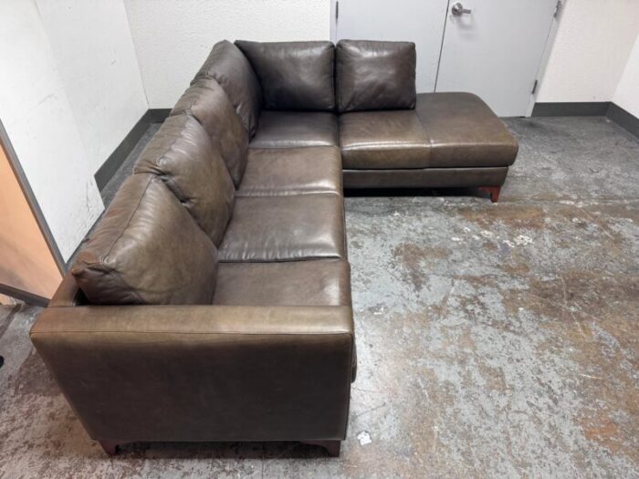 american leather two piece sectional 6564