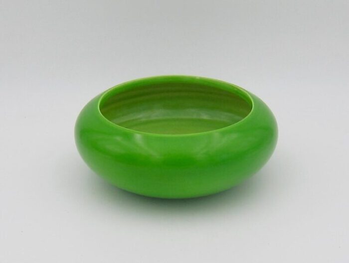 an english art deco green bowl from bretby art pottery 5633