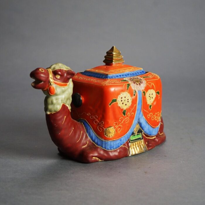 antique japanese satsuma figural pottery camel jar circa 1920 1499