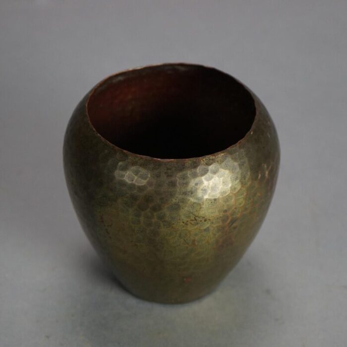 antique roycroft hammered copper arts and crafts vase circa 1910 1118 1