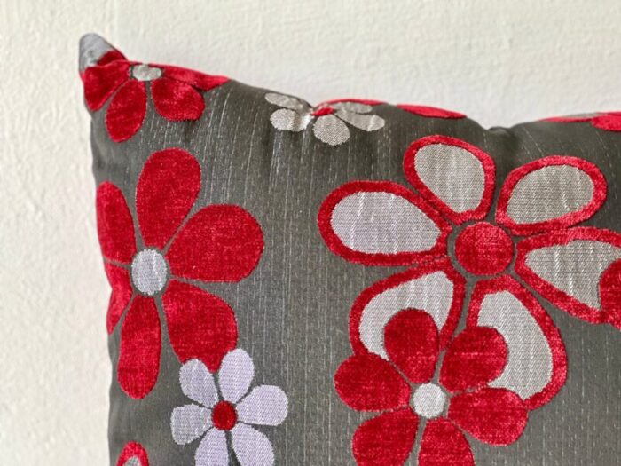 black and red crimson cushion 10