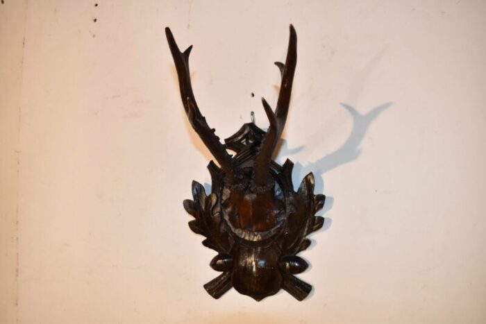 black forest hand carved chevreuil deer trophy plaque 3179