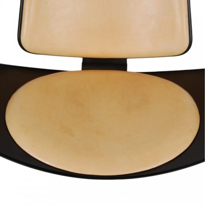 black shell chair in natural leather by hans wegner 2000s 0520