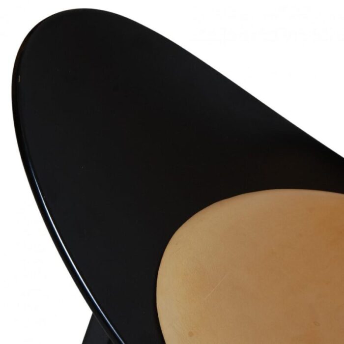 black shell chair in natural leather by hans wegner 2000s 1130