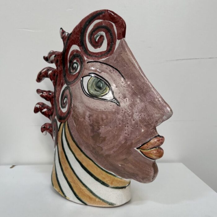 contemporary profile original clay sculpture 8875