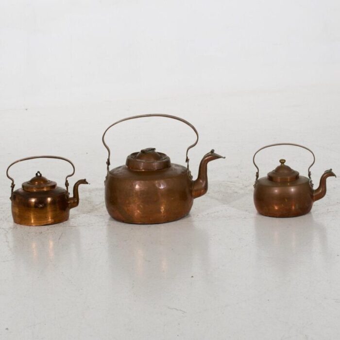 copper kettles 1750s set of 3 7538