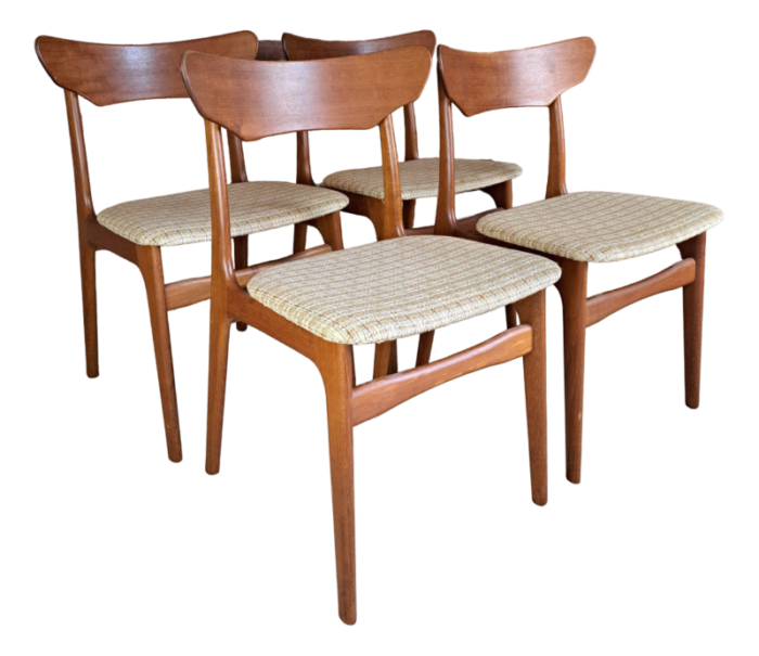 dining chairs from farstrup denmark 1960s set of 4 0177