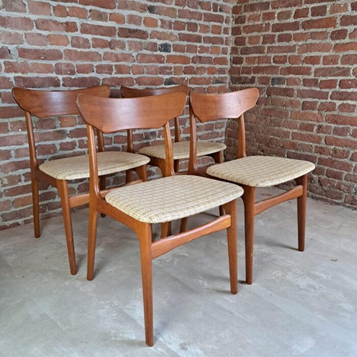 dining chairs from farstrup denmark 1960s set of 4 3429