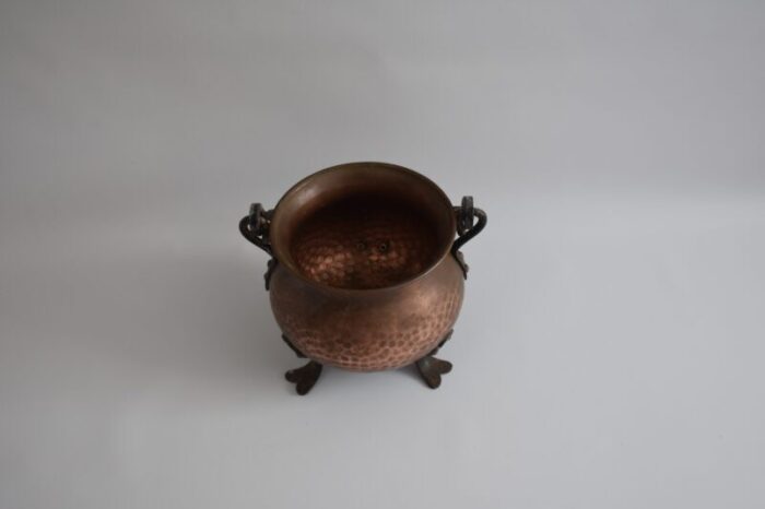 early 1900s copper cauldron with iron legs 2077