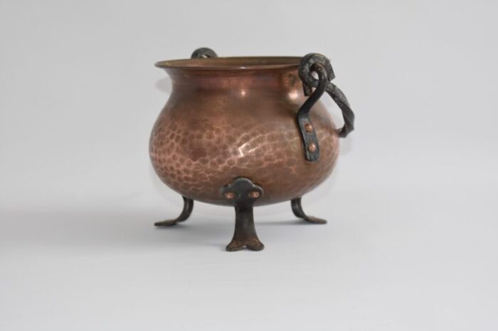 early 1900s copper cauldron with iron legs 5981