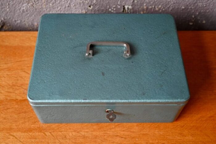 gray metal case 1930s 6