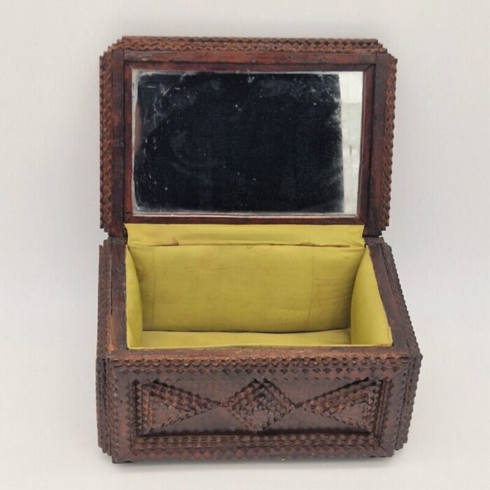 handcrafted tramp art wood box 1850s 6