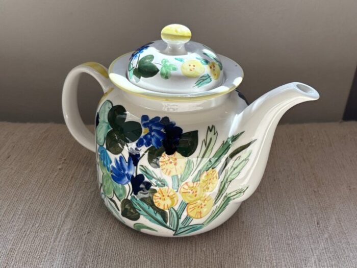 handpainted pitcher by dorrit von fieandt for arabia 10