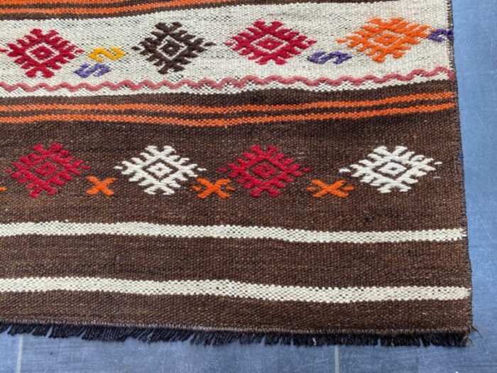 handwoven bohemian vintage kilim rug 3810