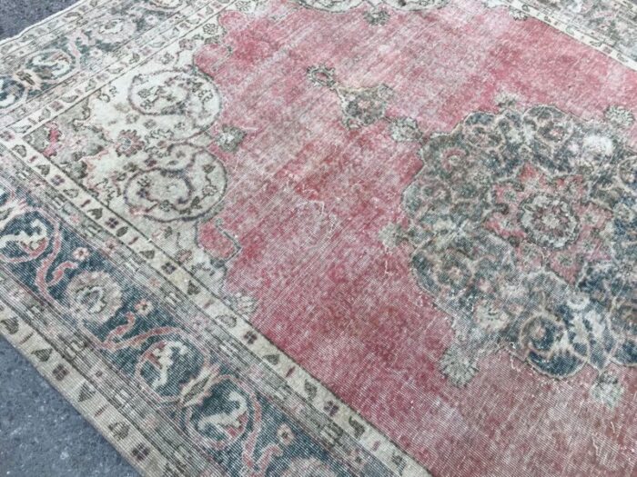 large vintage pale pink rug with medallion design 1980s 6