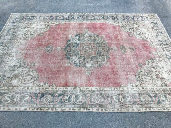 large vintage pale pink rug with medallion design 1980s 8