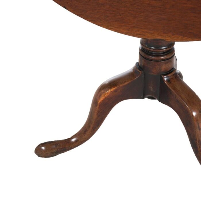 late 18th century antique queen anne walnut tilt top table c1770 9638