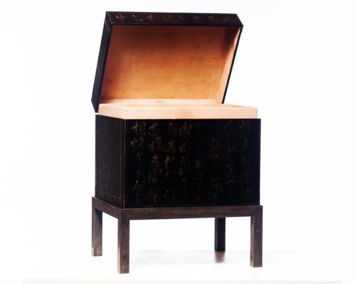 lawrence and scott hand painted black inscription leather box on handcrafted brass stand as side table 6582