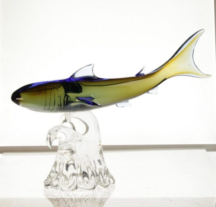 murano glass shark hunting on a base by roberto camozzo for wyland 1990s 20