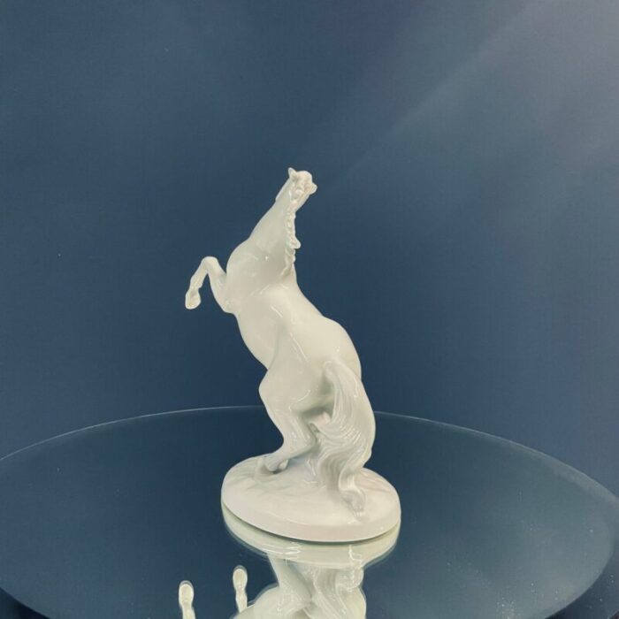 porcelain horse sculpture 1800s 1