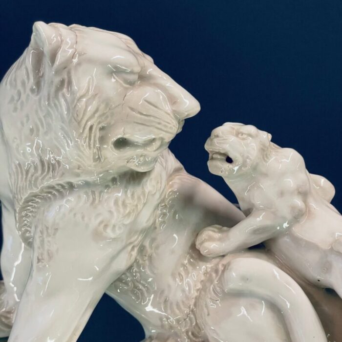 porcelain lion sculpture 1800s 15