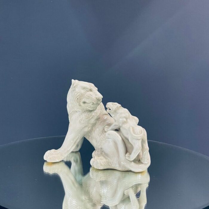 porcelain lion sculpture 1800s 7