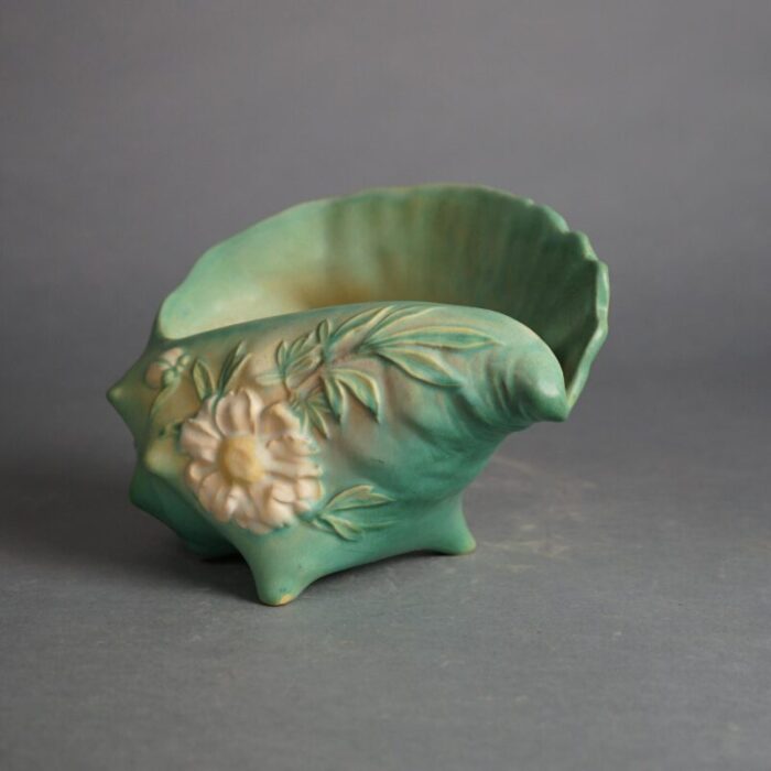 roseville art pottery conch shell peony in green circa 1942 9326