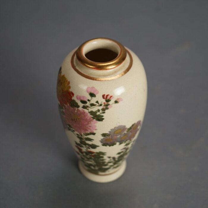 set of three antique japanese satsuma porcelain vases with garden flowers and gilt 1920 6449