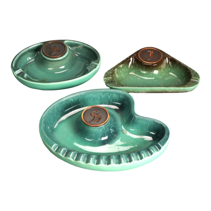 set of three mid century modern roseville hyde park art pottery ashtrays 2052