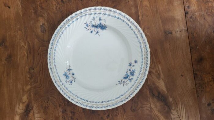 table service 1890s set of 115 15