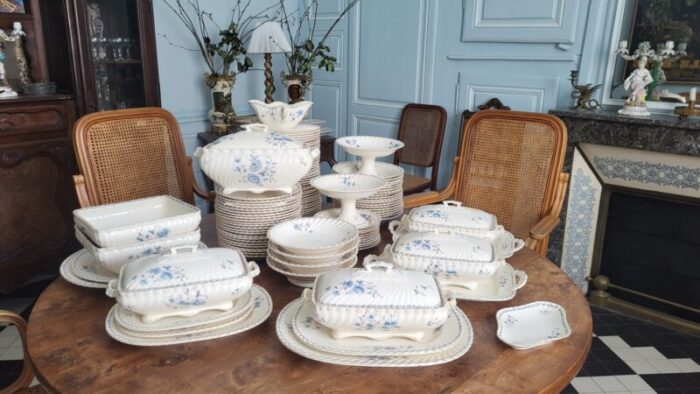 table service 1890s set of 115 2