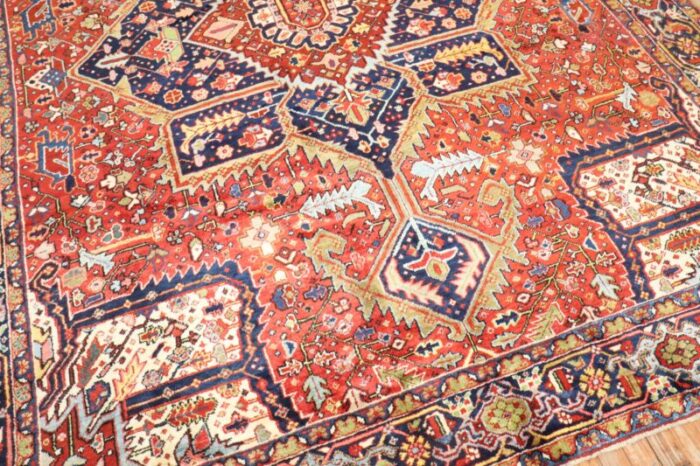 traditional antique heriz rug 84 x 109 3347