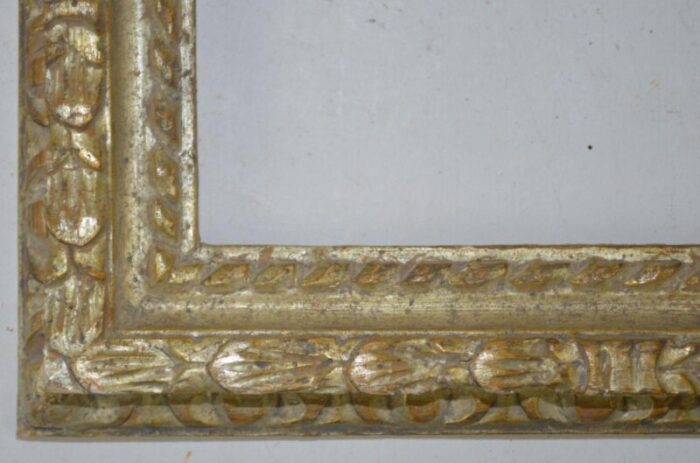 vintage 17th century style italian carved and gilt frame 4461