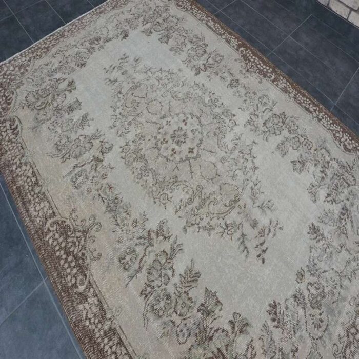 vintage area rug 1960 2 1