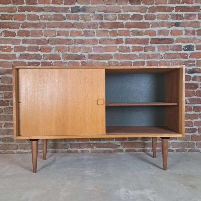 vintage danish sideboard in oak 1960 3583