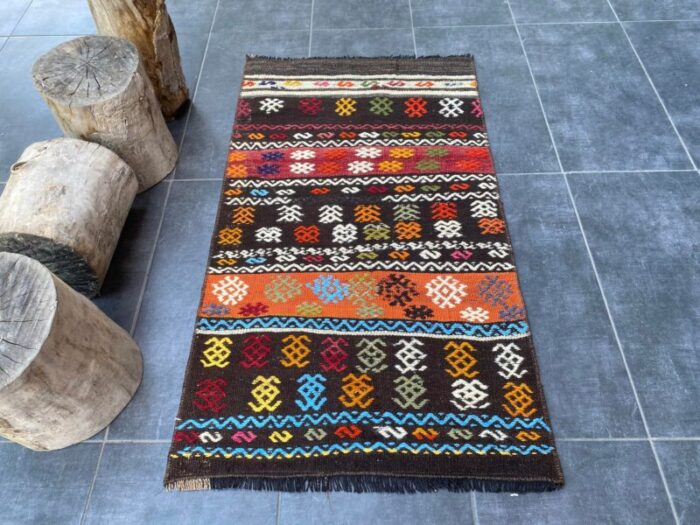 vintage flower pattern kurdish kilim rug 3064