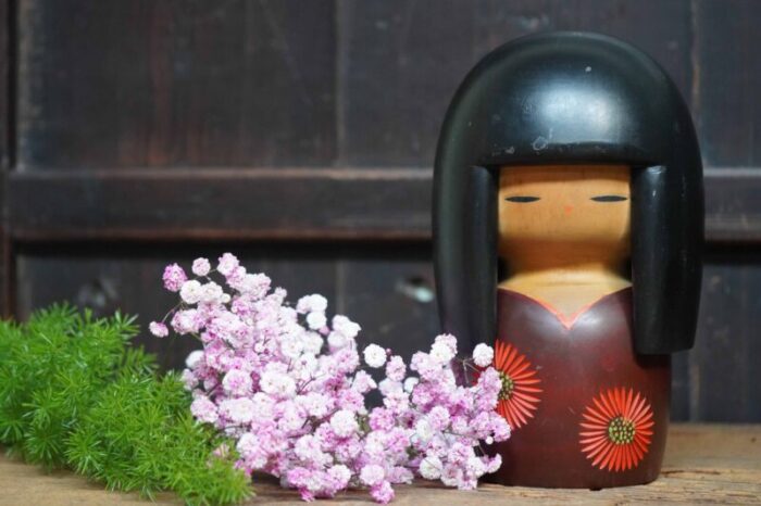 vintage gunma kokeshi by ryoka aoki japan 1980s 1