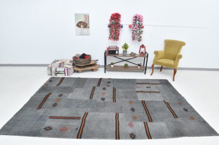 vintage hemp rug in grey 2