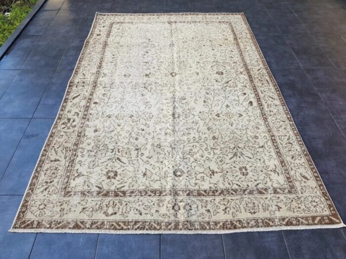 vintage oriental rug 1960s 3