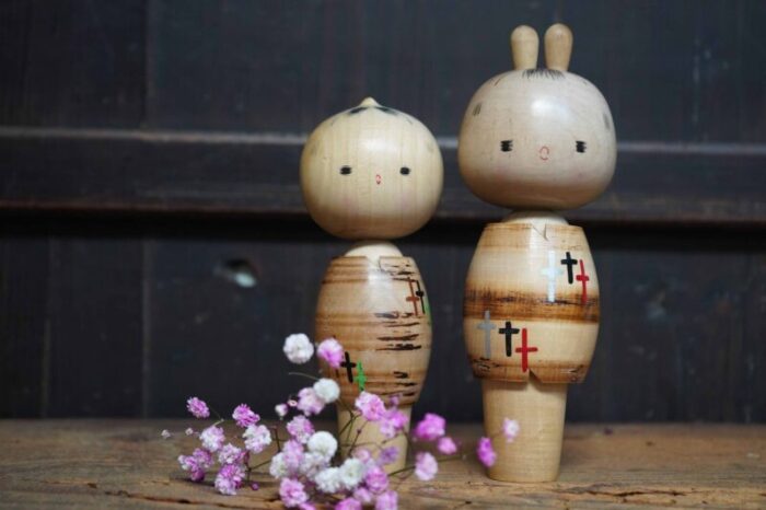 vintage sosaku kokeshi by maruyama hougetsu japan 1960s set of 2 2