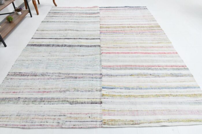 vintage turkish handmade kilim rug 4