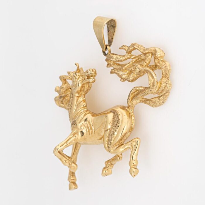 wild horse pendant vintage 14k yellow gold large animal jewelry fine estate 0401